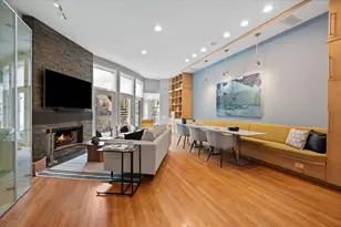 1942 N Wolcott Ave, Chicago, IL 60622 - Photo 12
