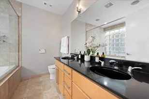 1942 N Wolcott Ave, Chicago, IL 60622 - Photo 20
