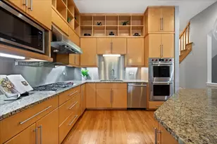 1942 N Wolcott Ave, Chicago, IL 60622 - Photo 8
