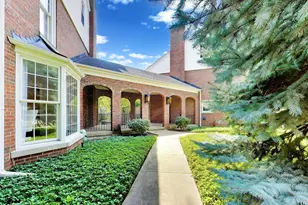 1402 Waukegan Rd, Northbrook, IL 60062 - Photo 2