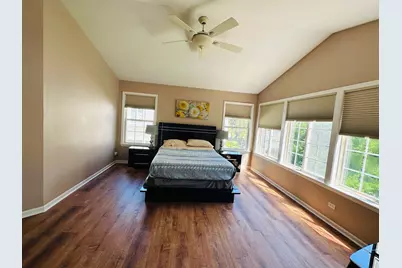 2351 Apple Hill Lane, Buffalo Grove, IL 60089 - Photo 18