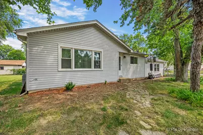 8425 Central Avenue, Burbank, IL 60459 - Photo 1