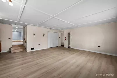 8425 Central Avenue, Burbank, IL 60459 - Photo 10