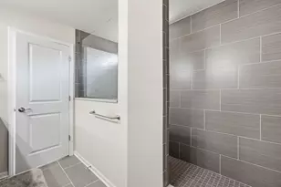 5 Palisades Blvd, Hawthorn Woods, IL 60047 - Photo 16