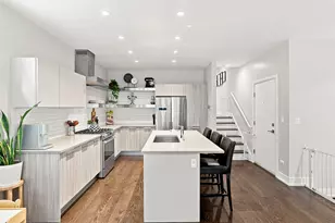 1938 N Francisco Ave, Chicago, IL 60647 - Photo 8