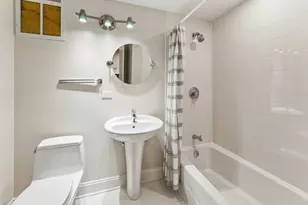1745 Sundrop Cir, Highland Park, IL 60035 - Photo 52