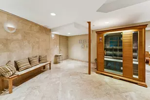 1745 Sundrop Cir, Highland Park, IL 60035 - Photo 46