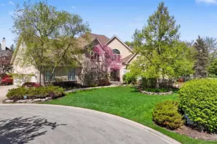 1745 Sundrop Cir, Highland Park, IL 60035 - Photo 1