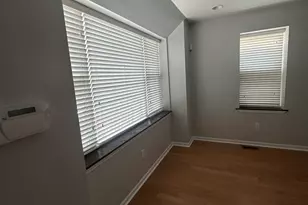 2449 W Taylor St, Chicago, IL 60612 - Photo 4