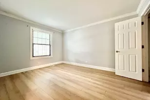 1166 Buckingham Rd, Wheeling, IL 60090 - Photo 4