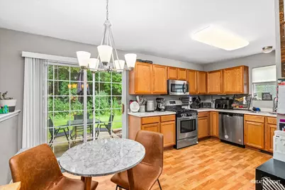 109 Waterbury Circle #109, Oswego, IL 60543 - Photo 6