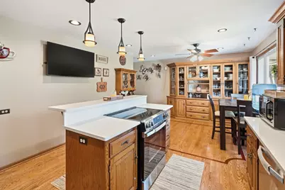 711 Miller Street, Beecher, IL 60401 - Photo 4