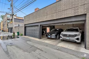 3014 W Montrose Ave, Chicago, IL 60618 - Photo 18