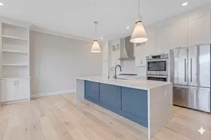 3014 W Montrose Ave, Chicago, IL 60618 - Photo 4