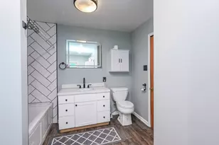 411 E 5th St, Momence, IL 60954 - Photo 26