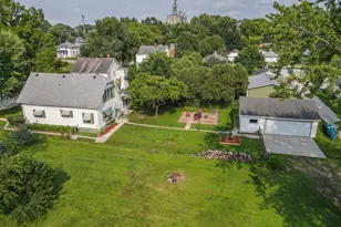 411 E 5th St, Momence, IL 60954 - Photo 54
