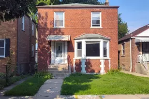 10240 S Forest Ave, Chicago, IL 60628 - Photo 1