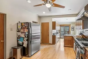 2837 N Southport Ave, Chicago, IL 60657 - Photo 4