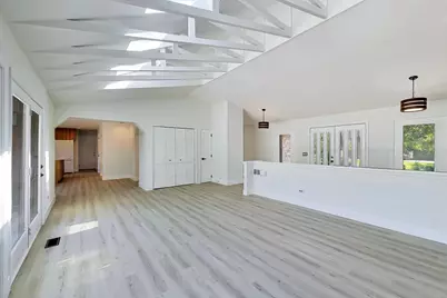 26955 N Countryside Lake Drive, Mundelein, IL 60060 - Photo 20