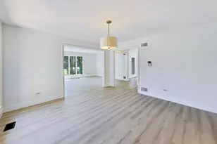 26955 N Countryside Lake Dr, Mundelein, IL 60060 - Photo 12