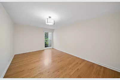 1969 Wexford Circle #118, Wheaton, IL 60189 - Photo 8