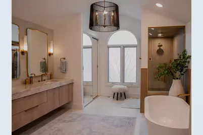 4738 W Pratt Avenue, Lincolnwood, IL 60712 - Photo 18