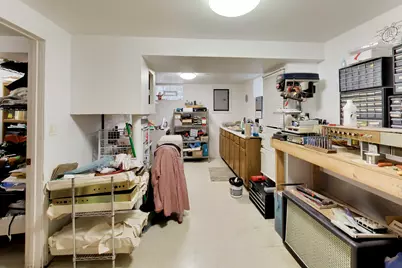 2908 W Birchwood Avenue, Chicago, IL 60645 - Photo 34