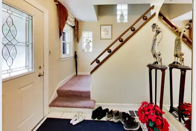 2908 W Birchwood Avenue, Chicago, IL 60645 - Photo 4
