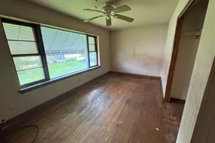 10309 Chaucer St, Westchester, IL 60154 - Photo 16