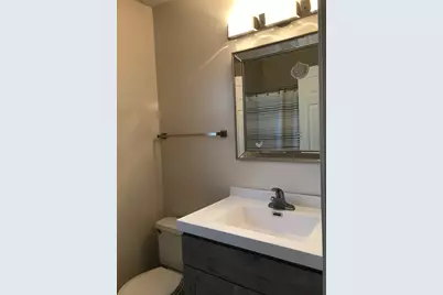 2320 College Green Drive, Elgin, IL 60123 - Photo 14