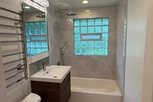 630 Dartmouth Ln, Schaumburg, IL 60193 - Photo 10