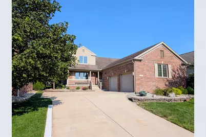 2909 Greystone Place, Champaign, IL 61822 - Photo 2