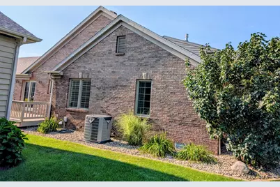 2909 Greystone Place, Champaign, IL 61822 - Photo 4