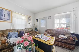 312 S Spencer St, Aurora, IL 60505 - Photo 4