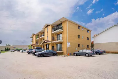 7824 W 87th Place #1D, Bridgeview, IL 60455 - Photo 4