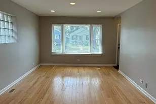4221 Wenonah Ave, Stickney, IL 60402 - Photo 2