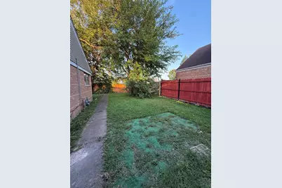 10806 S Komensky Avenue, Oak Lawn, IL 60453 - Photo 12