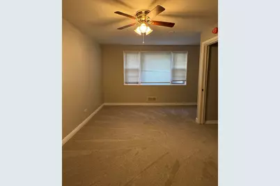 10806 S Komensky Avenue, Oak Lawn, IL 60453 - Photo 10