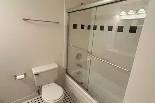 4745 N Ravenswood Ave, Chicago, IL 60640 - Photo 18
