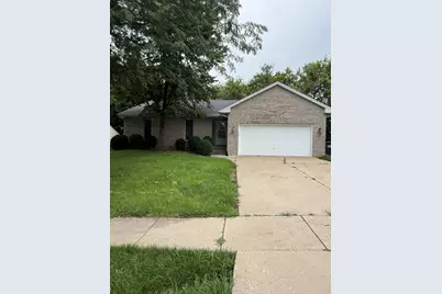334 Panama Avenue, Hampshire, IL 60140 - Photo 1