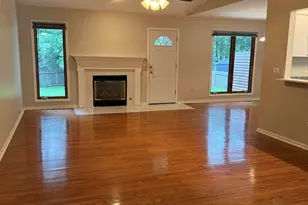 334 Panama Ave, Hampshire, IL 60140 - Photo 2
