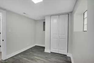 7320 S Oakley Ave, Chicago, IL 60636 - Photo 22