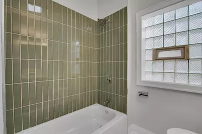 7320 S Oakley Avenue, Chicago, IL 60636 - Photo 12