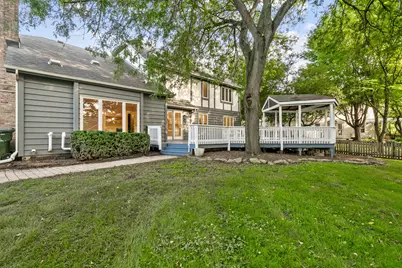 710 Alexandria Drive, Naperville, IL 60565 - Photo 48