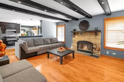1 Stratford Court, South Elgin, IL 60177 - Photo 8