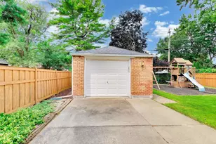 2004 Newton Ave, Park Ridge, IL 60068 - Photo 36