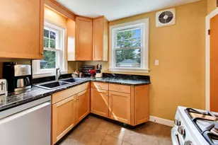 2004 Newton Ave, Park Ridge, IL 60068 - Photo 10