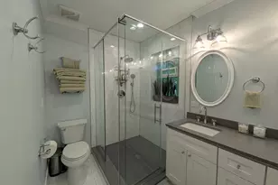 2741 Lincolnwood Dr, Evanston, IL 60201 - Photo 22