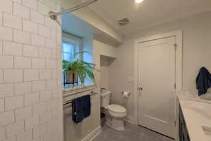 2741 Lincolnwood Dr, Evanston, IL 60201 - Photo 16