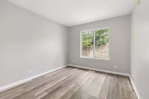3010 Ronan Dr, Lake in the Hills, IL 60156 - Photo 12